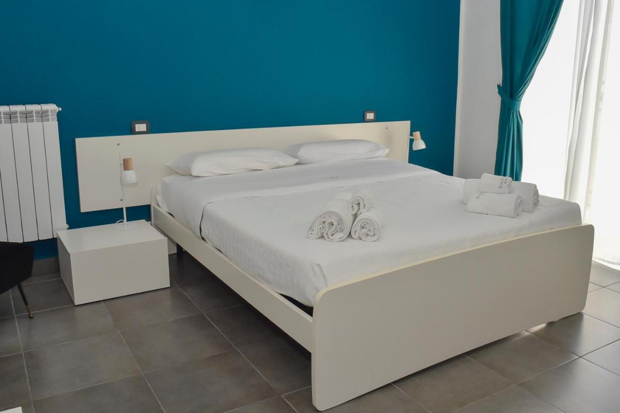 Rooms 19 - Rooms And Breakfast Palermo Exteriör bild